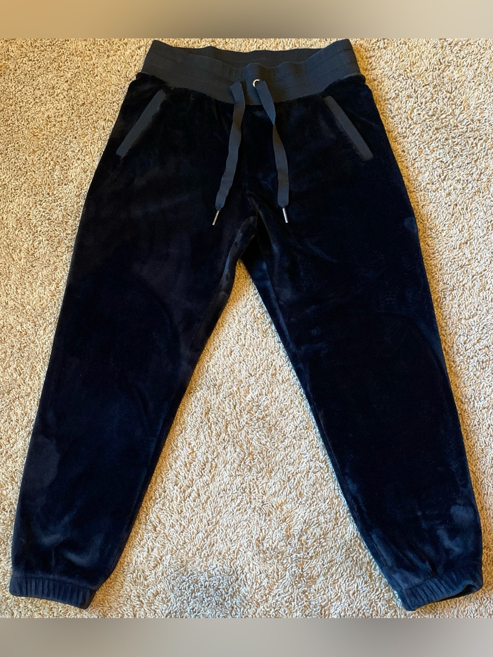 Athleta Double Cozy Karma Jogger Pants Womens M Black Athleisure Pockets Casual